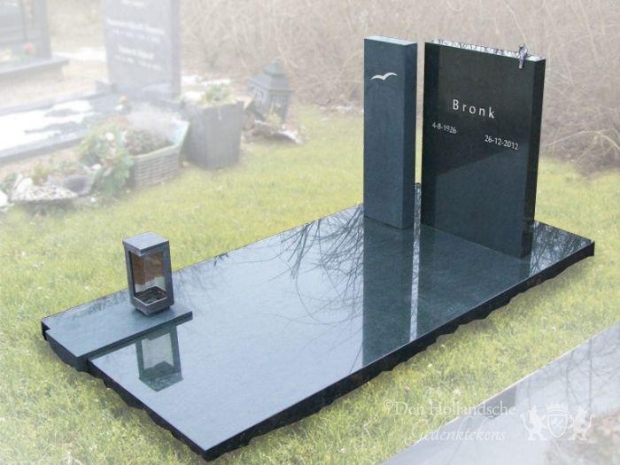 Browse our tombstone and monument collection